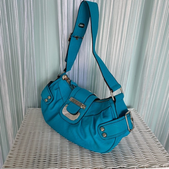 Rare Guess Turquoise Shoulder Bag and Matching Wallet Set Size Small - Picture 5 of 17